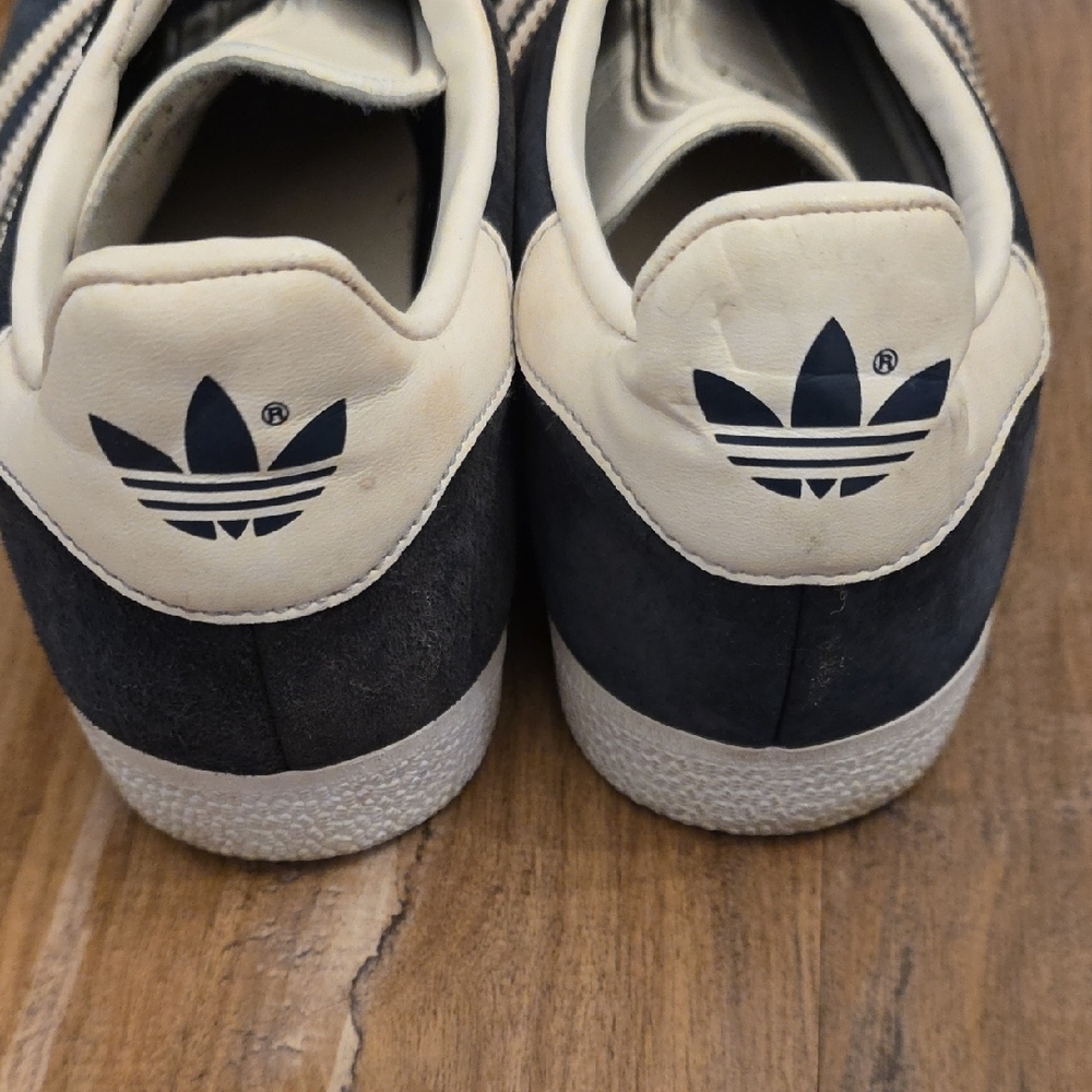 Adidas Gazelle Sneakers - Picture 4 of 7
